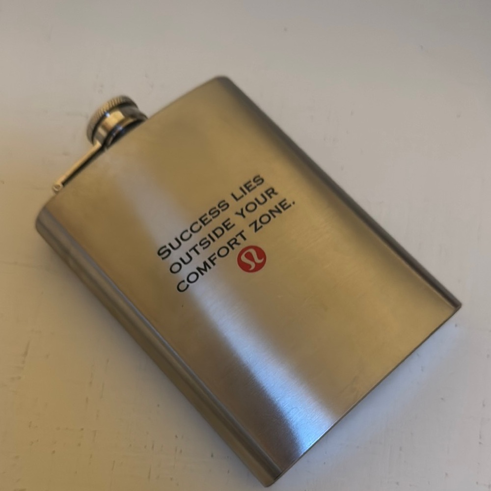 Lululemon flask